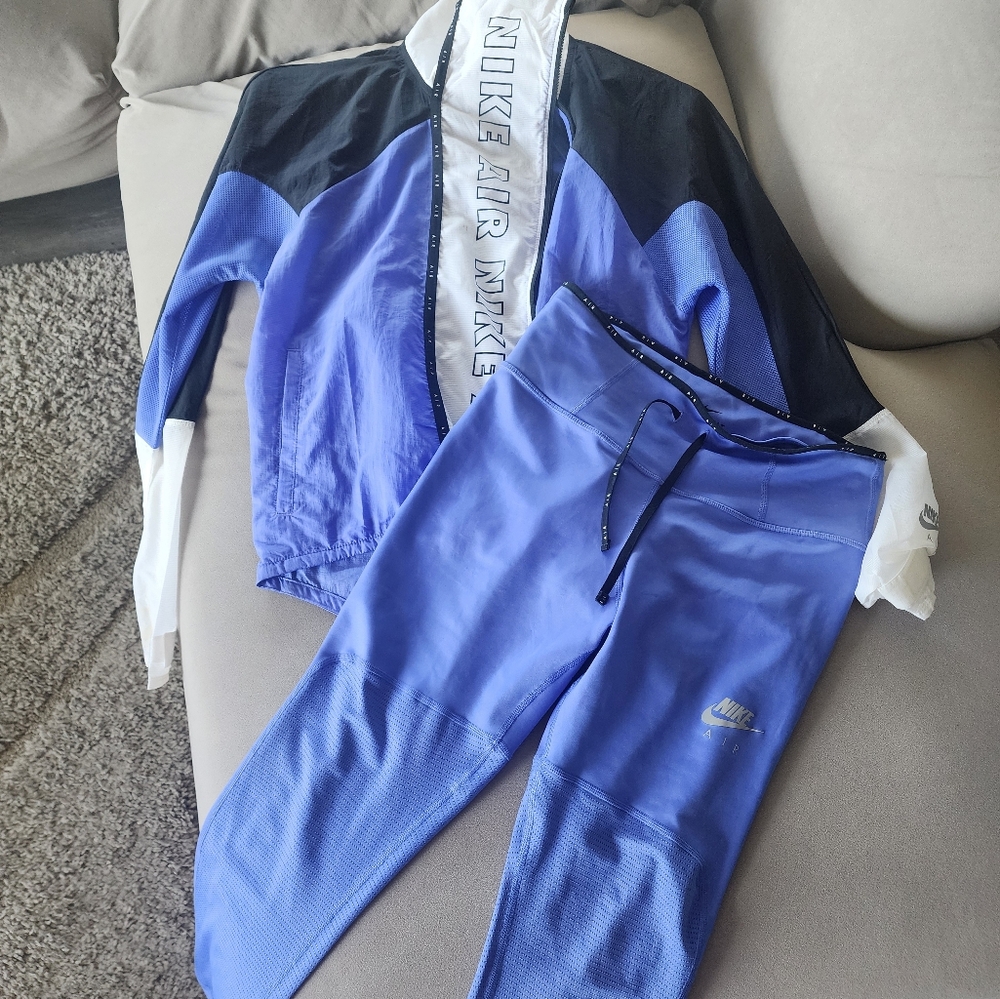 Nike air track suit ( purple)
